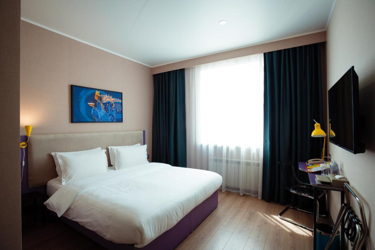City Hotel Shymkent Ngoại thất bức ảnh